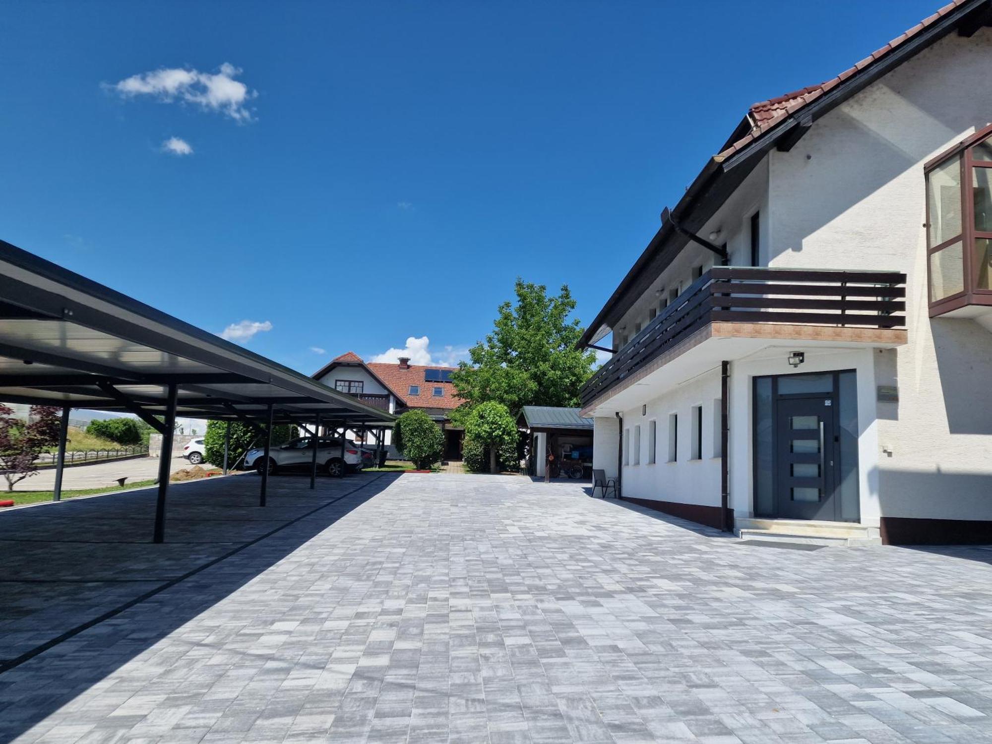摩拉瓦托普利采 Pri Storklji酒店 外观 照片